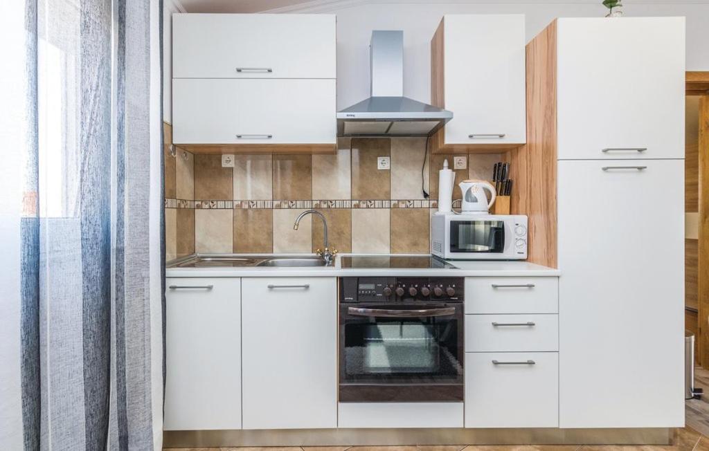 Nena Apartmani วีร์ ภายนอก รูปภาพ